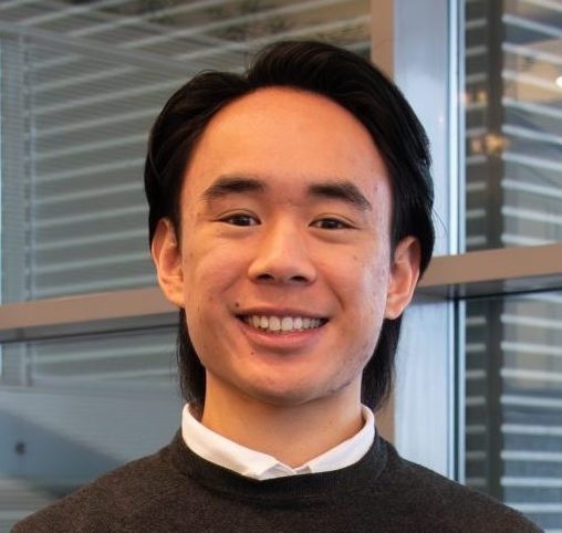 Daniel Tse, Student consultant